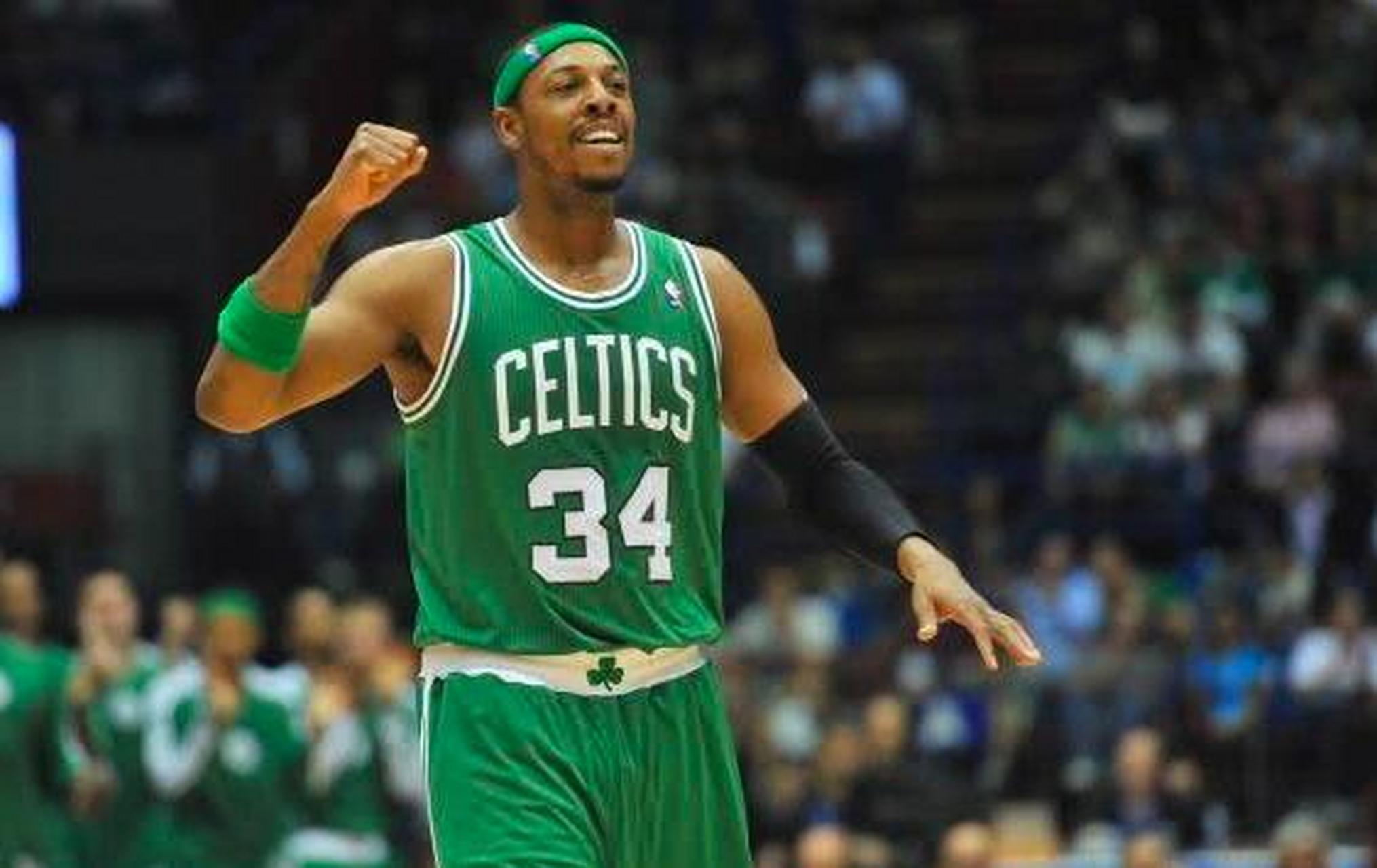 后场篮板 后场篮板